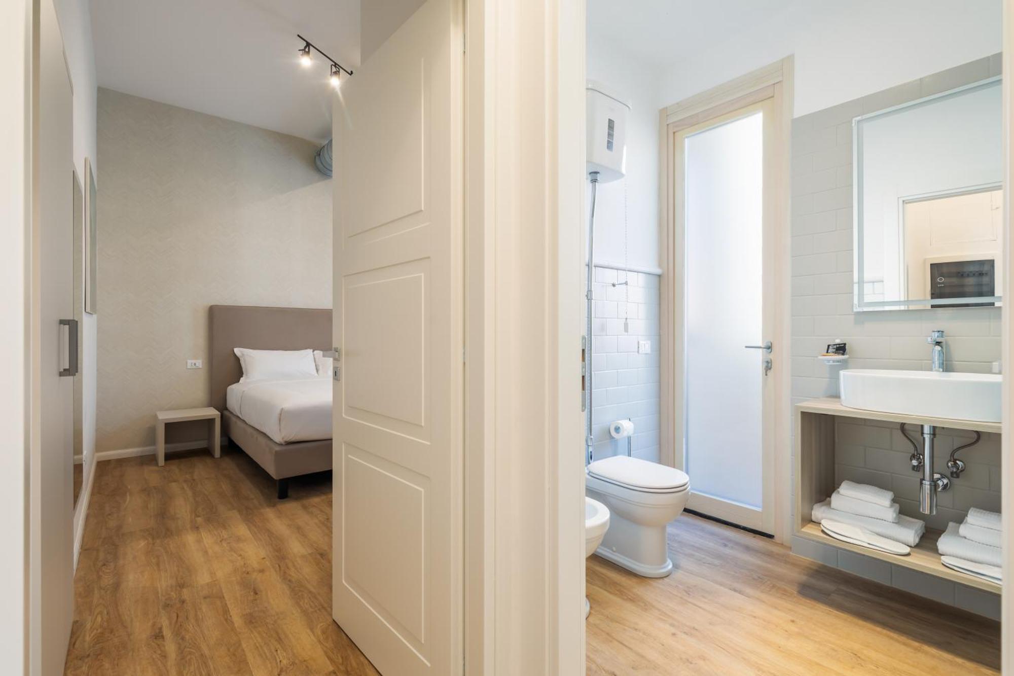 Adelante Apartment Roma Esterno foto